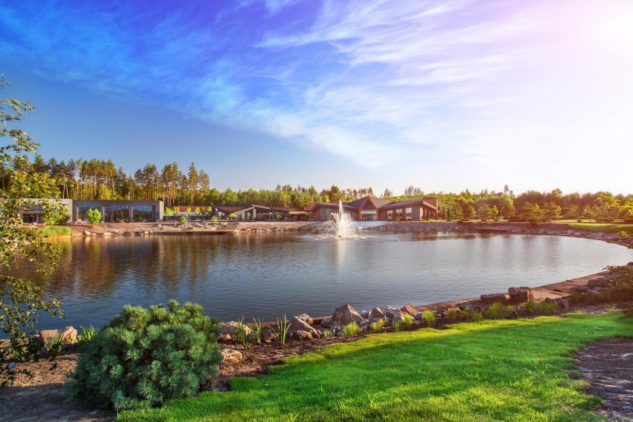 Riverwood Relax Park Moshny Екстериор снимка